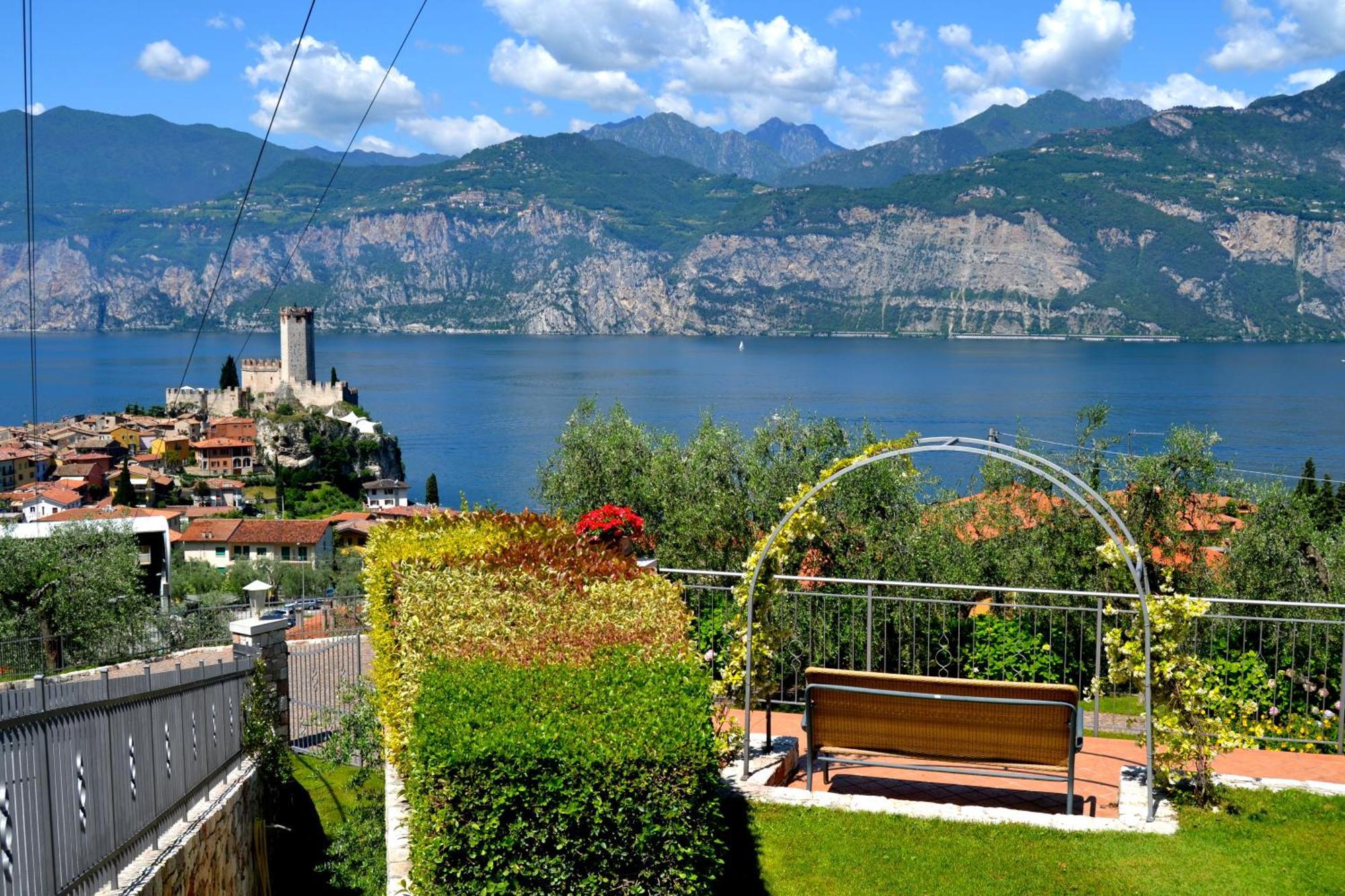 Appartamenti La Perla Мальчезине Экстерьер фото